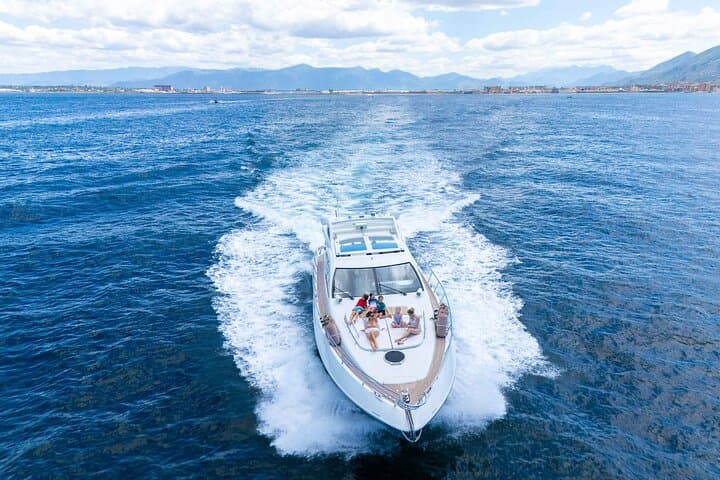 Full Day Amalfi Coast VIP Yacht Excursion from Rome by Train