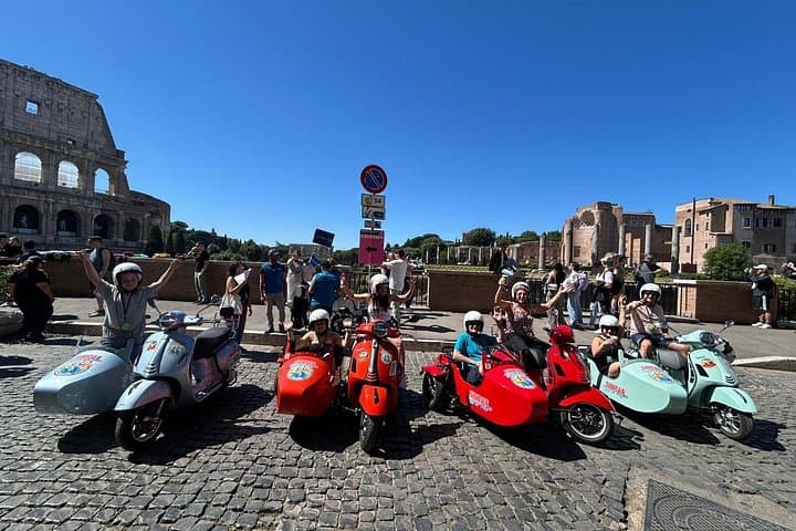 Rome Sunset Vespa Sidecar Tour with Panoramic Prosecco Toast