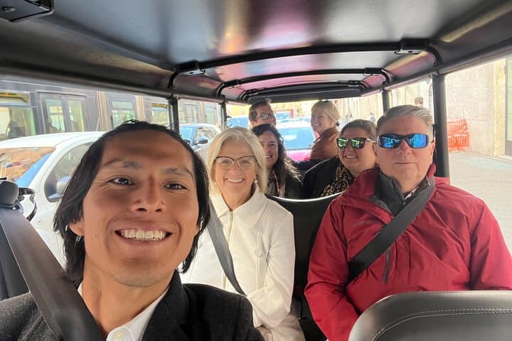 Rome in Golf Cart 4 hours Private Tour with Pickup from hotel