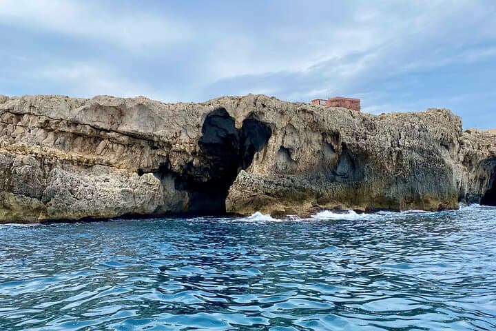Private Tour 4 Hours Ortigia, Caves, Protected Area and Bath Stops
