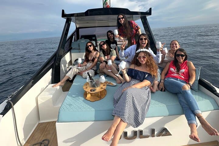 Amalfi Coast Private Boat Tour From Praiano or Positano