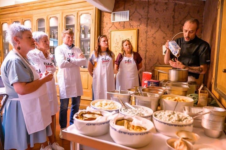 VIP Cooking Class with Carbonara, Pesto Making, Lasagna & Cannoli