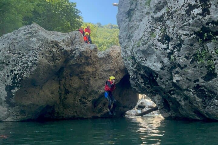 Wild Canyoning : free souvenir pictures