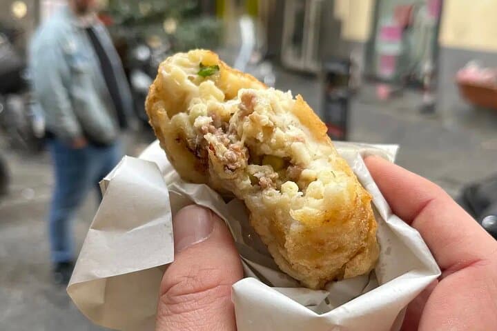 Inside a frittatina.