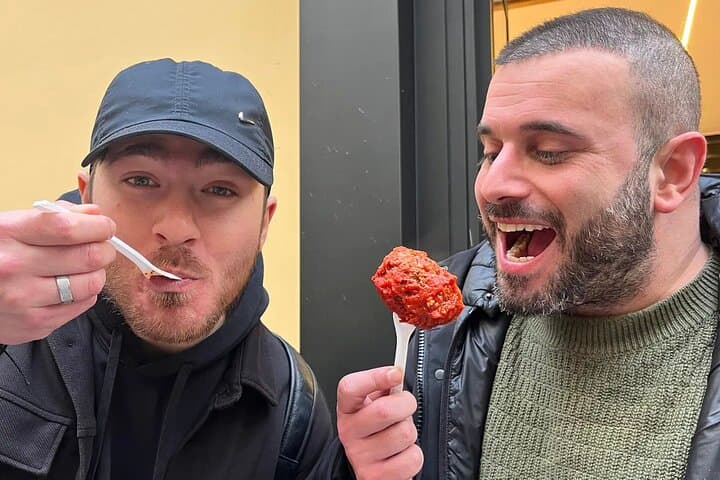 The most delicious meatballs with sauce.