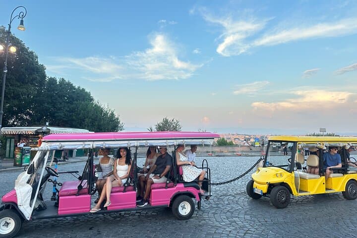 Rome Golf Cart Tour with Professional Photographer