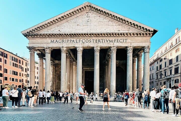 Rome: Pantheon Entry Experience with Digital Audio Guide