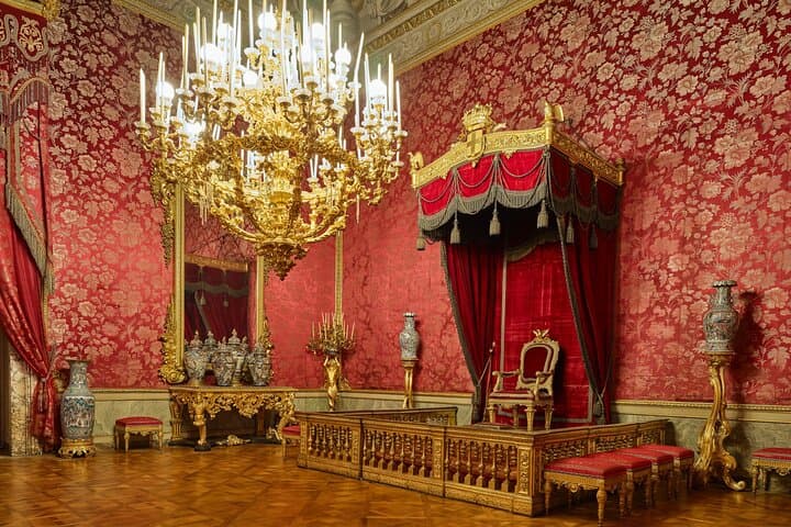 Private Tour Uffizi, Pitti Palace Vasarian Corridor & Royal Halls