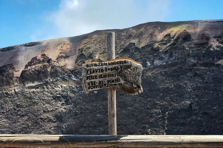 Pompeii & Mt. Vesuvius Hike & Wine — Small Group, All Inclusive