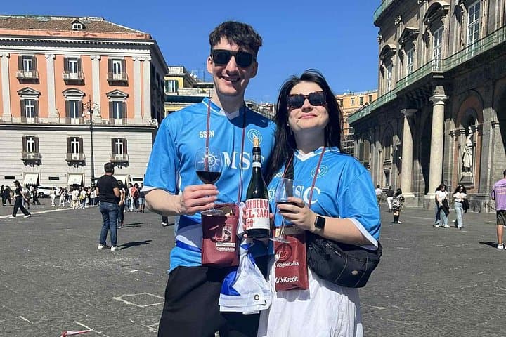 A Walking FOOD & WINE TOUR | Naples