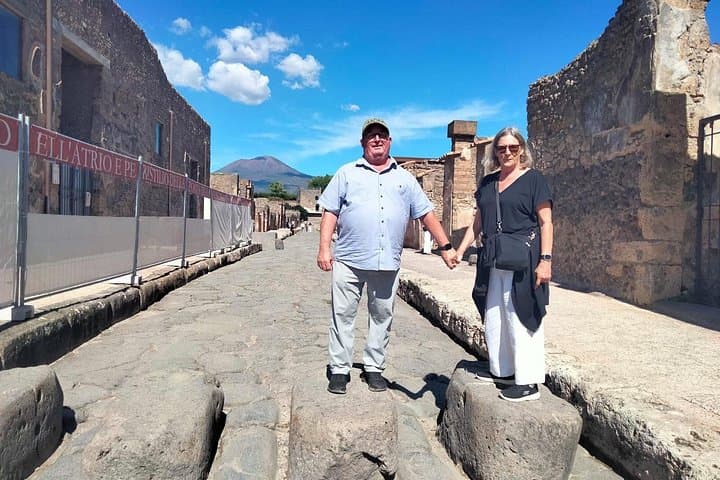 Top Excursions-Italy
Full-Day Tour Naples and Pompeii Skip-the-Line from Rome