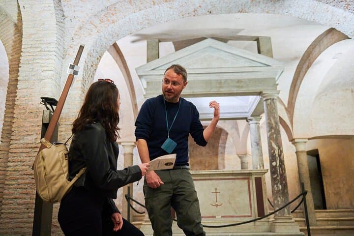 Rome: Domitilla Catacombs & St. Clemente Private Tour with Driver