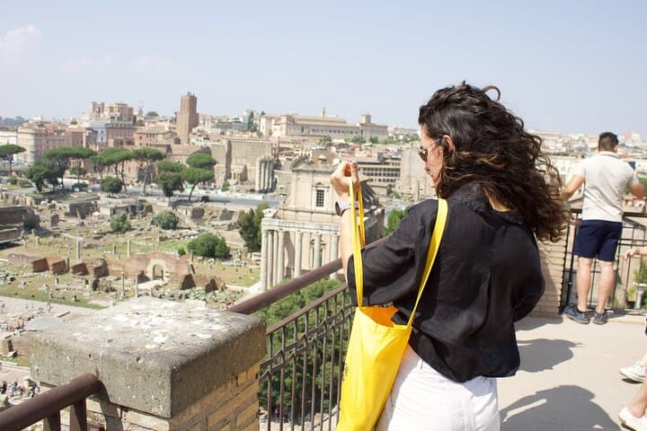 Guided Group Tour of Colosseum and Ancient Rome