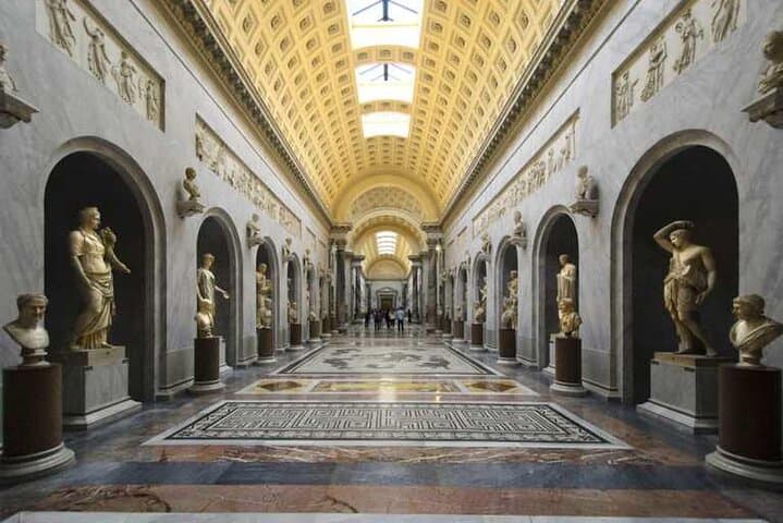 VATICAN: Vatican Museum and Sistine Chapel Skip The Line Tickets