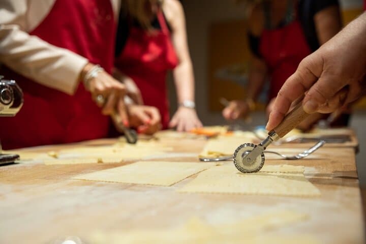 Authentic Italian Pasta Making Class in Rome