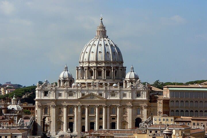 Rome:St Peters Basilica Underground Tour With Dome Climb