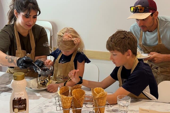 Pizza and Gelato Making Class in Rome