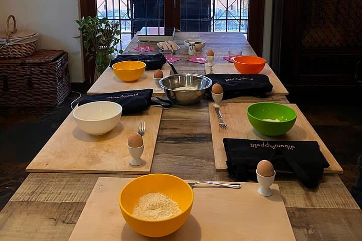 Vegan cooking class in a magical setting
