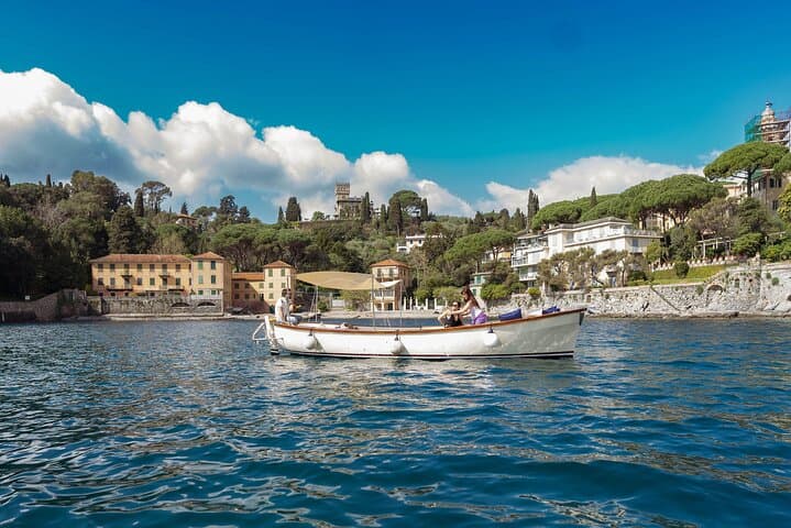 Sunset Private Boat Tour with Aperitif in Portofino 3 hours