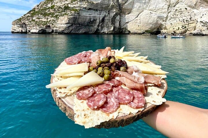 Free Sardinian welcome toast.
