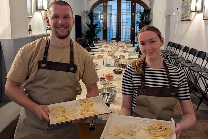 Authentic Pasta Making Class in Florence with a Local Chef