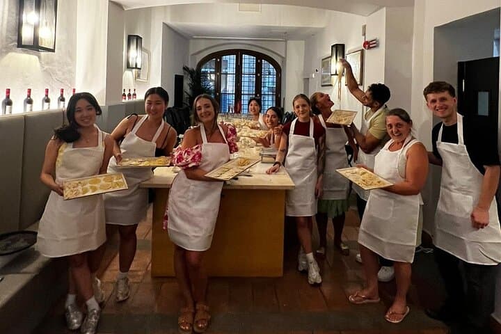 Authentic Pasta Making Class in Florence with a Local Chef