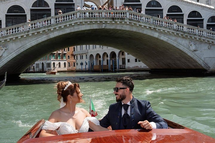 Private Venice Airport Transfer by Water Taxi and Van