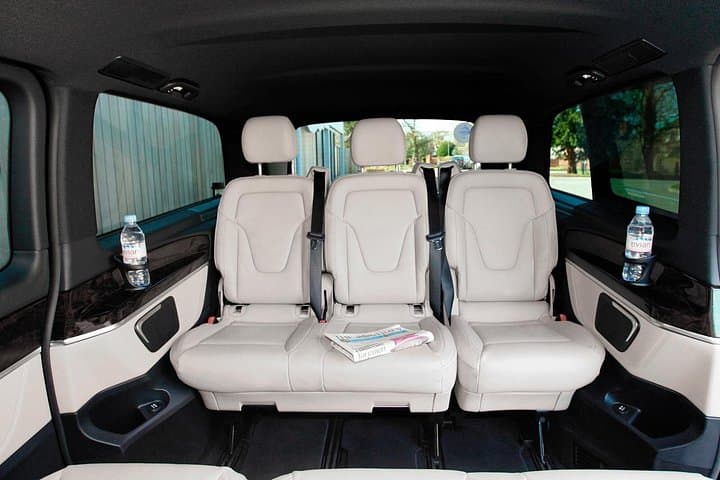 Private Venice Airport Transfer by Water Taxi and Van