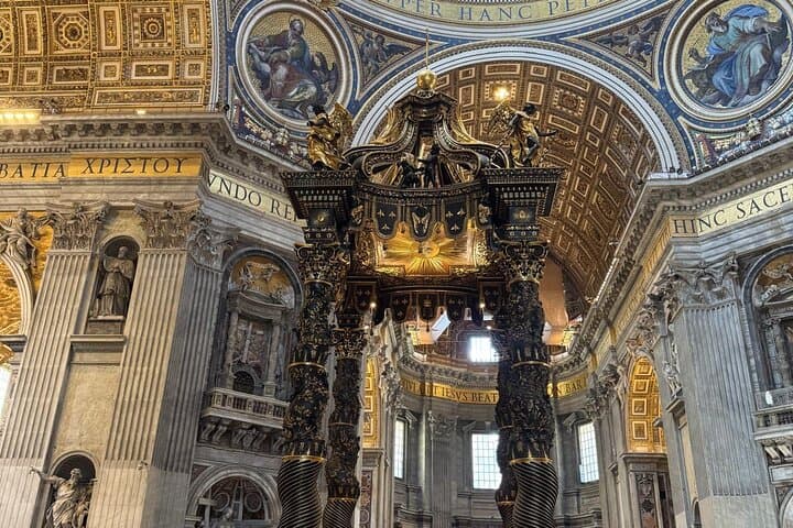Saint Peter’s Basilica & Grottes Tour with Dome Access