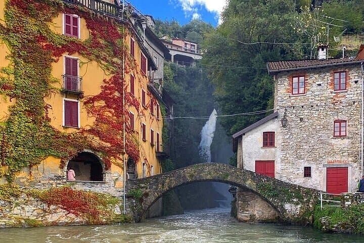 Lake Como and Bellagio Bliss Full Day Trip with Panoramic Cruise