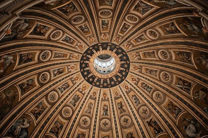 Guided Tour of St. Peter’s Basilica and the Vatican Grottoes