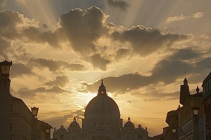 St. Peter’s Basilica Prority entrance with audioguide and Dome