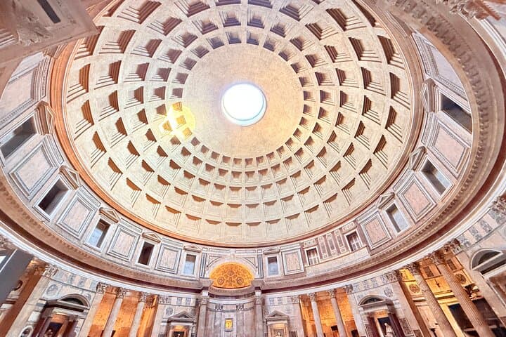 Rome: Pantheon Entry Experience with Digital Audio Guide