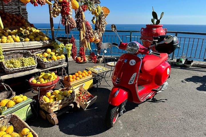 Amalfi Lemon Grove Vespa Tour Scenic Ride and Local Tasting