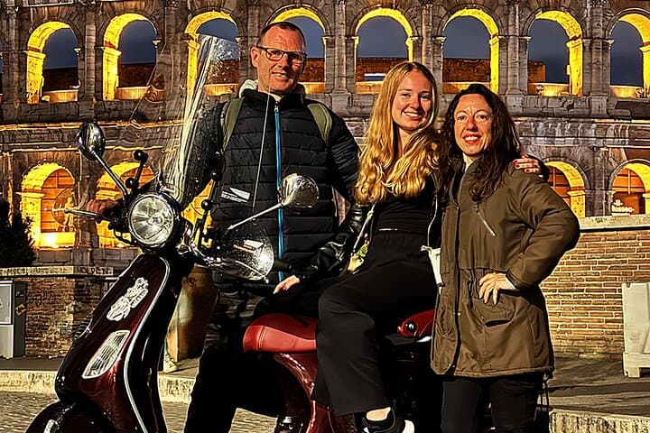 Rome Vespa Sunset & Night Tour: Landmarks & Hidden Gems