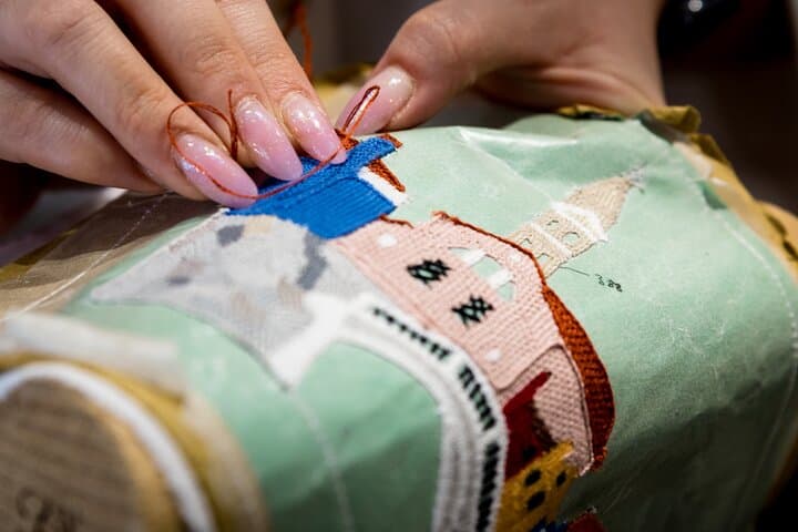 Private Discovery of Murano Glass and Burano Lace