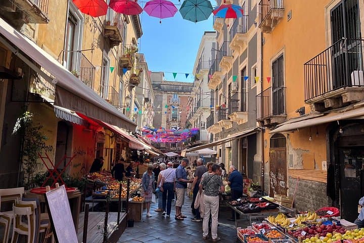 Catania Market Tour & Cooking in a Historic Home with Francesco