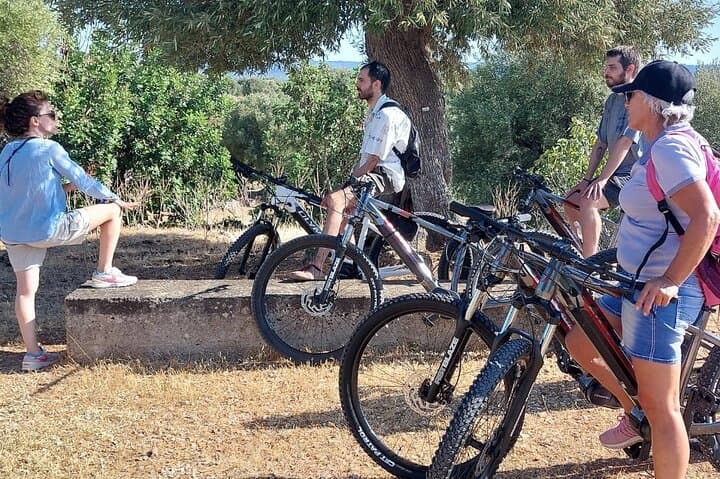E-bike Tour Discovering Fasano
