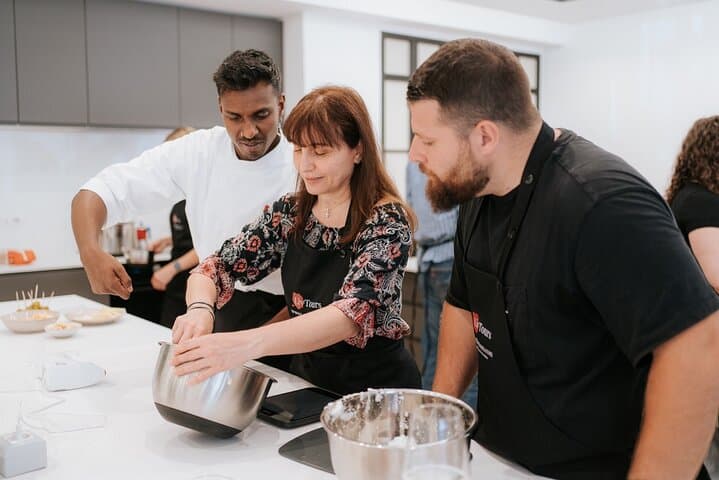 Pasta and Tiramisu Semi-Private Cooking Class with a MasterChef