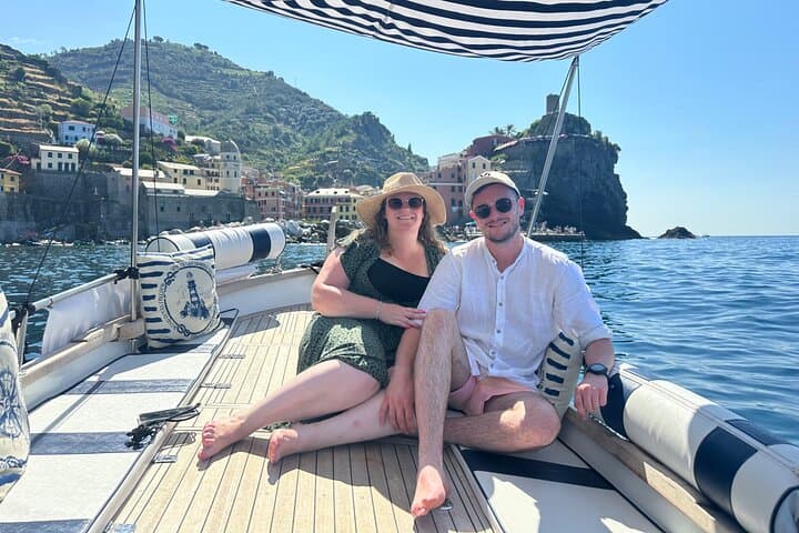 Day/Sunset tour in Cinque Terre on board a typical Ligurian gozzo boat