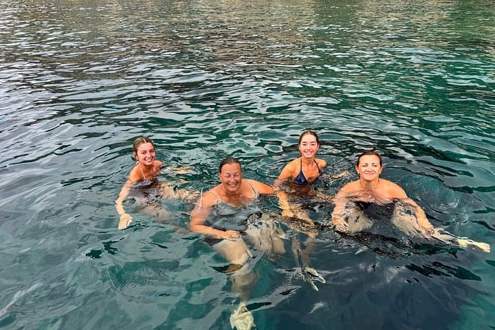 Taormina Boat Tour : from Messina private cruise tours