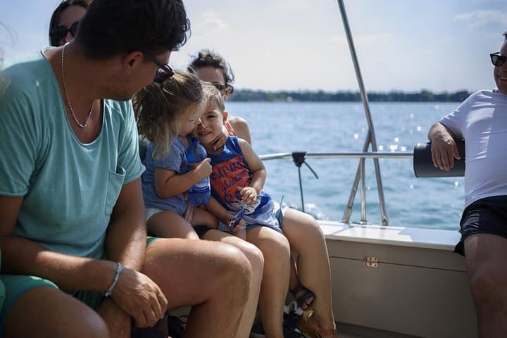 From Peschiera : East Coast Boat Tour to Sirmione
