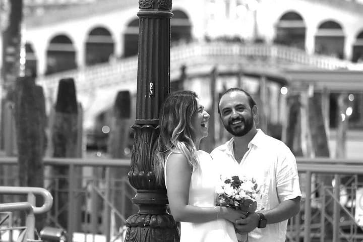 V.I.P Marriage proposal in Gondola