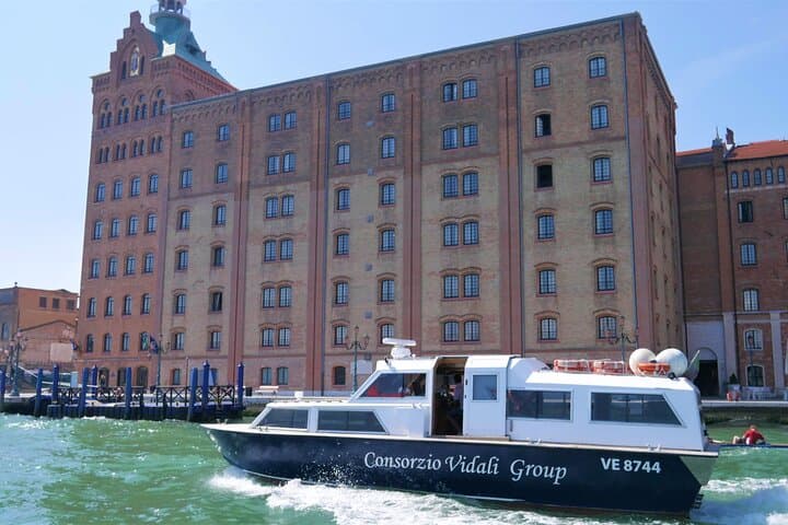 Direct transfer from Punta Sabbioni to San Marco with ISLANDS TOUR