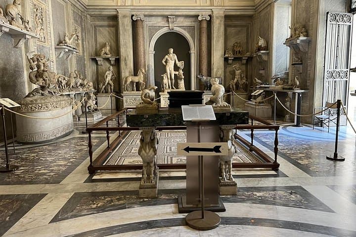 Sistine Chapel & Vatican Museum Fast-Track-Entry-Ticket