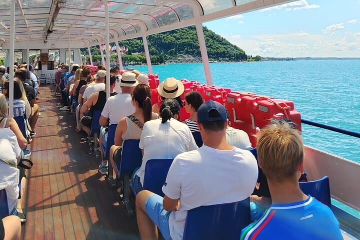 From Milan: Lake Garda with Visit of Sirmione & Salò. Small Group