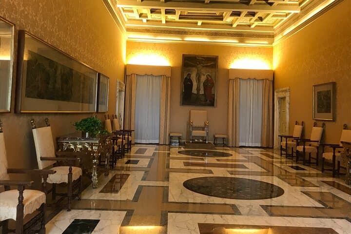 Castel Gandolfo: Pontifical Gardens Bus, Pope's Apartments & Dome