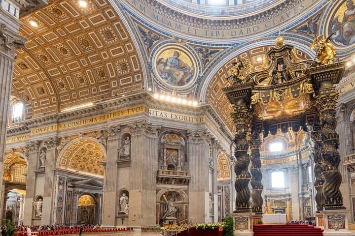 Skip the line St.Peter's Basilica with Guide tour with elevator