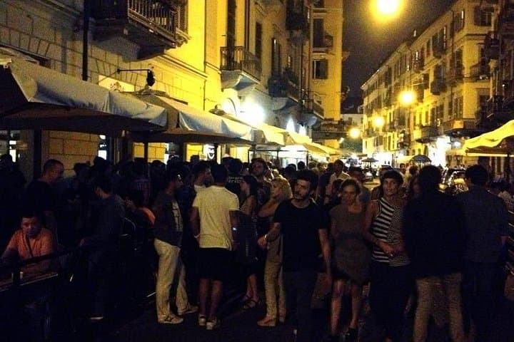 Discover the Nightlife in the Old Town of Turin Pub Crawl