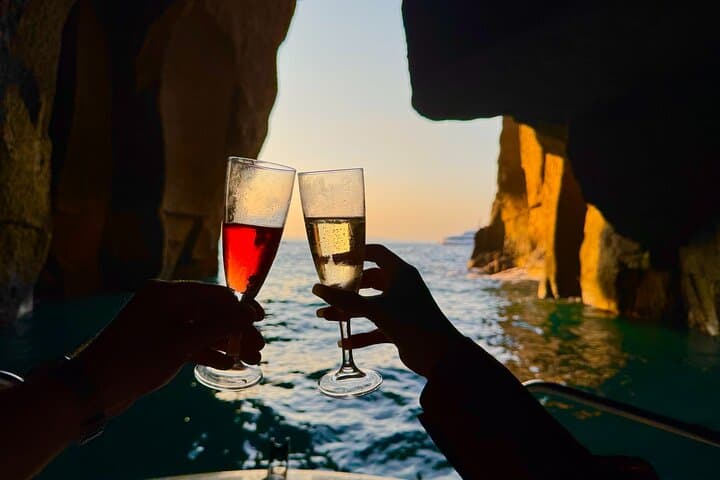 Sip complimentary Prosecco on your Sorrento coast sunset tour.
